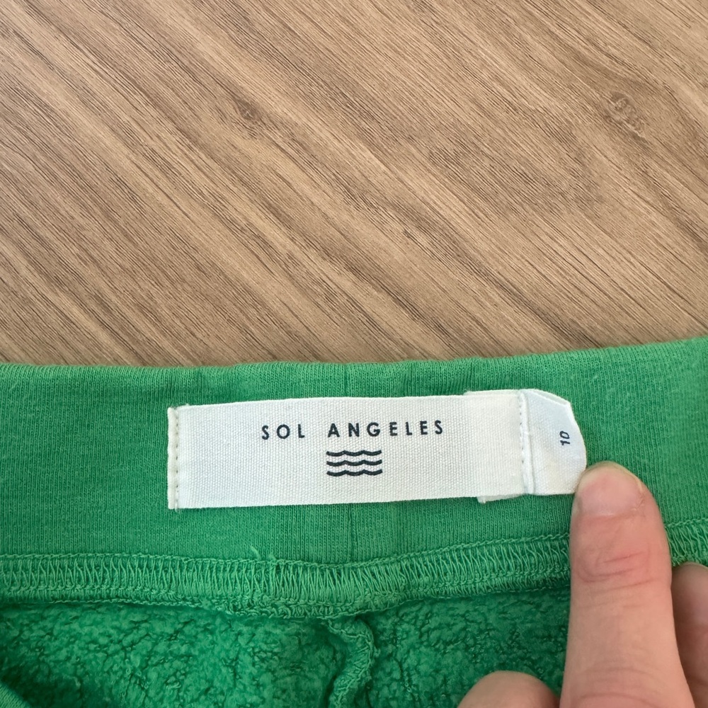 SOL ANGELES Green Cloth Drawstring Shorts Size 10 - Picture 2 of 3